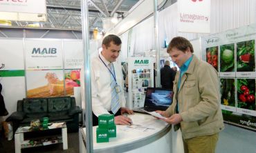 

                                                                                     https://www.maib.md/storage/media/2016/10/20/moldova-agroindbank-isi-prezinta-serviciile-si-produsele-la-expozitia-internationala-farmer/big-moldova-agroindbank-isi-prezinta-serviciile-si-produsele-la-expozitia-internationala-farmer.png
                                            
                                    