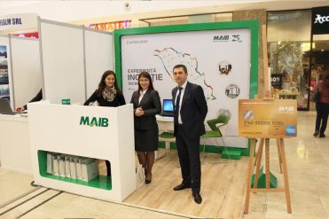 

                                                                                     https://www.maib.md/storage/media/2016/11/29/moldova-agroindbank-a-participat-la-expozitia-fabricat-in-moldova-de-la-iasi/big-moldova-agroindbank-a-participat-la-expozitia-fabricat-in-moldova-de-la-iasi.png
                                            
                                    
