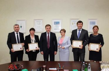 

                                                                                     https://www.maib.md/storage/media/2016/6/6/profesionalismul-echipei-maib-este-inalt-apreciat-la-nivel-de-stat-si-in-cercurile-profesionale-1/big-profesionalismul-echipei-maib-este-inalt-apreciat-la-nivel-de-stat-si-in-cercurile-profesionale-1.png
                                            
                                    