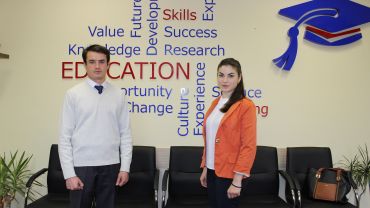 

                                                                                     https://www.maib.md/storage/media/2016/6/9/serghei-cebotari-presedinte-maib-ajutam-tinerii-sa-si-valorifice-dreptul-fundamental-la-educatie/big-serghei-cebotari-presedinte-maib-ajutam-tinerii-sa-si-valorifice-dreptul-fundamental-la-educatie.png
                                            
                                    