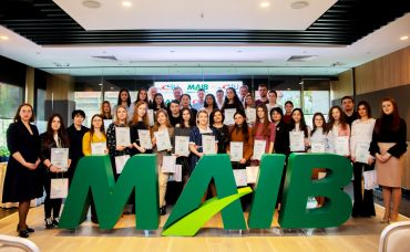 

                                                                                     https://www.maib.md/storage/media/2019/10/23/devino-bursierul-maib-participa-la-editia-a-vi-a-a-programului-burse-pentru-viitorul-tau/big-devino-bursierul-maib-participa-la-editia-a-vi-a-a-programului-burse-pentru-viitorul-tau.png
                                            
                                    