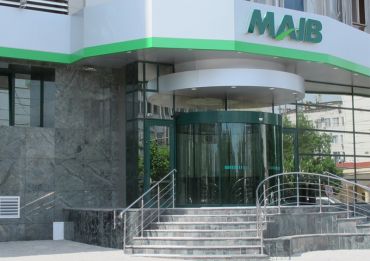 

                                                                                     https://www.maib.md/storage/media/2019/2/4/moldova-agroindbank-lider-la-creditare-cu-un-portofoliu-sanatos-de-credite/big-moldova-agroindbank-lider-la-creditare-cu-un-portofoliu-sanatos-de-credite.png
                                            
                                    