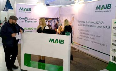 

                                                                                     https://www.maib.md/storage/media/2019/4/11/moldova-agroindbank-te-sustine-sa-ti-schimbi-adresa-in-propria-ta-casa/big-moldova-agroindbank-te-sustine-sa-ti-schimbi-adresa-in-propria-ta-casa.png
                                            
                                    