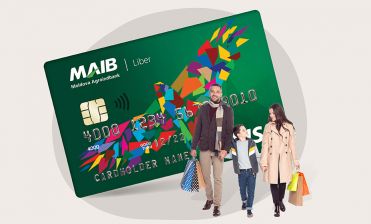 

                                                                                     https://www.maib.md/storage/media/2020/12/14/libercard-de-la-maib-iti-rasplateste-fidelitatea/big-libercard-de-la-maib-iti-rasplateste-fidelitatea.png
                                            
                                    