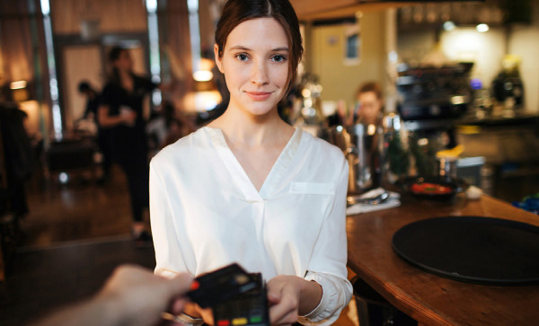 

                                                                                     https://www.maib.md/storage/media/2021/12/09//big-image_1639048076_E6vVC9L094.jpg
                                            
                                    