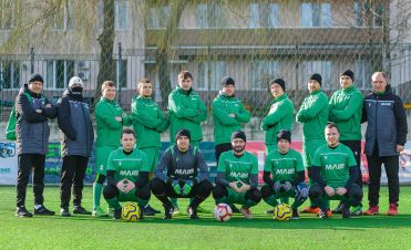 

                                                                                     https://www.maib.md/storage/media/2021/2/2/echipa-de-fotbal-a-maib-premiata-cu-trofeul-cea-mai-buna-echipa-corporativa/big-echipa-de-fotbal-a-maib-premiata-cu-trofeul-cea-mai-buna-echipa-corporativa.png
                                            
                                    