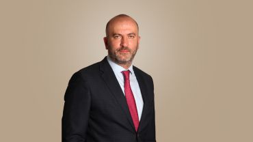 

                                                                                     https://www.maib.md/storage/media/2021/2/3/giorgi-shagidze-noul-presedinte-maib-desemnat-de-consiliul-bancii/big-giorgi-shagidze-noul-presedinte-maib-desemnat-de-consiliul-bancii.png
                                            
                                    