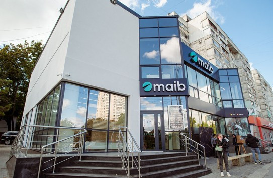 

                                                                                     https://www.maib.md/storage/media/2022/09/22//big-image_1663826655_cRsdbVoT6Z.jpg
                                            
                                    
