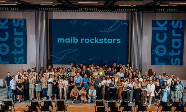 

                                                                                     https://www.maib.md/storage/media/2024/08/15//big-image_1723720548_GCWpWj37DS.png
                                            
                                    