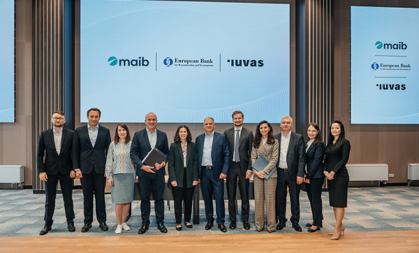 

                                                                                     https://www.maib.md/storage/media/2024/09/18//big-image_1726669127_AgXu4zFfec.png
                                            
                                    