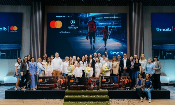 

                                                                                     https://www.maib.md/storage/media/2026/05/14//big-image_1778741382_T5fRQU78oi.webp
                                            
                                    